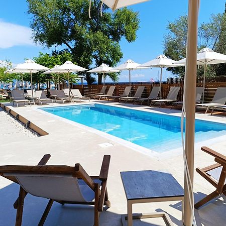 Eterrano Seaside Retreat Hotel Parga Exterior photo