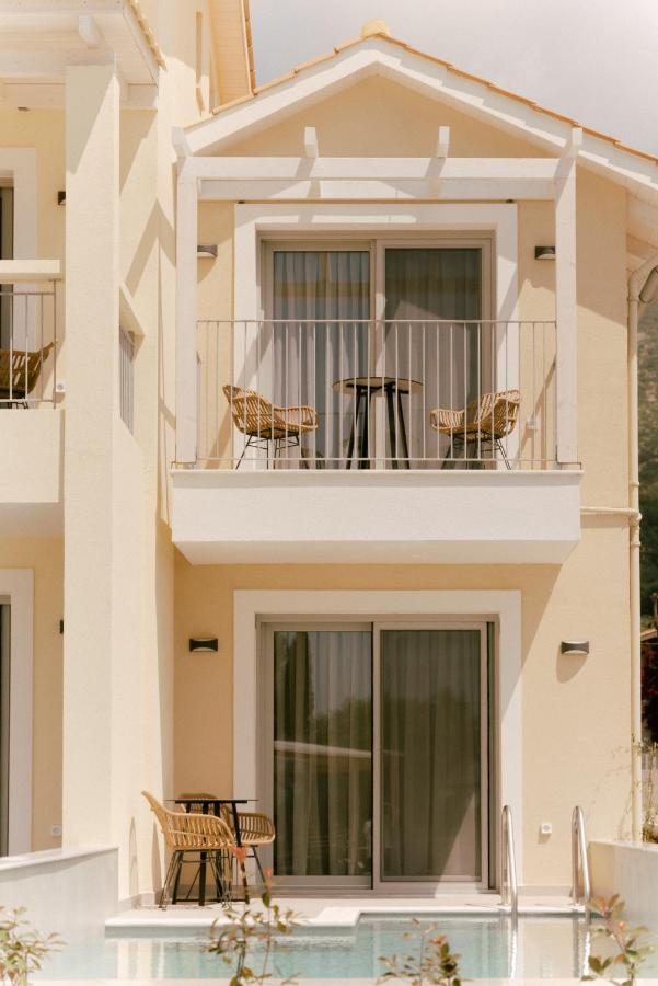 Eterrano Seaside Retreat Hotel Parga Exterior photo